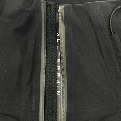 DESCENTE 迪桑特 ALLTERAIN 25FW DU5FWBA2M 黑色硬壳夹克 Creas 夹克