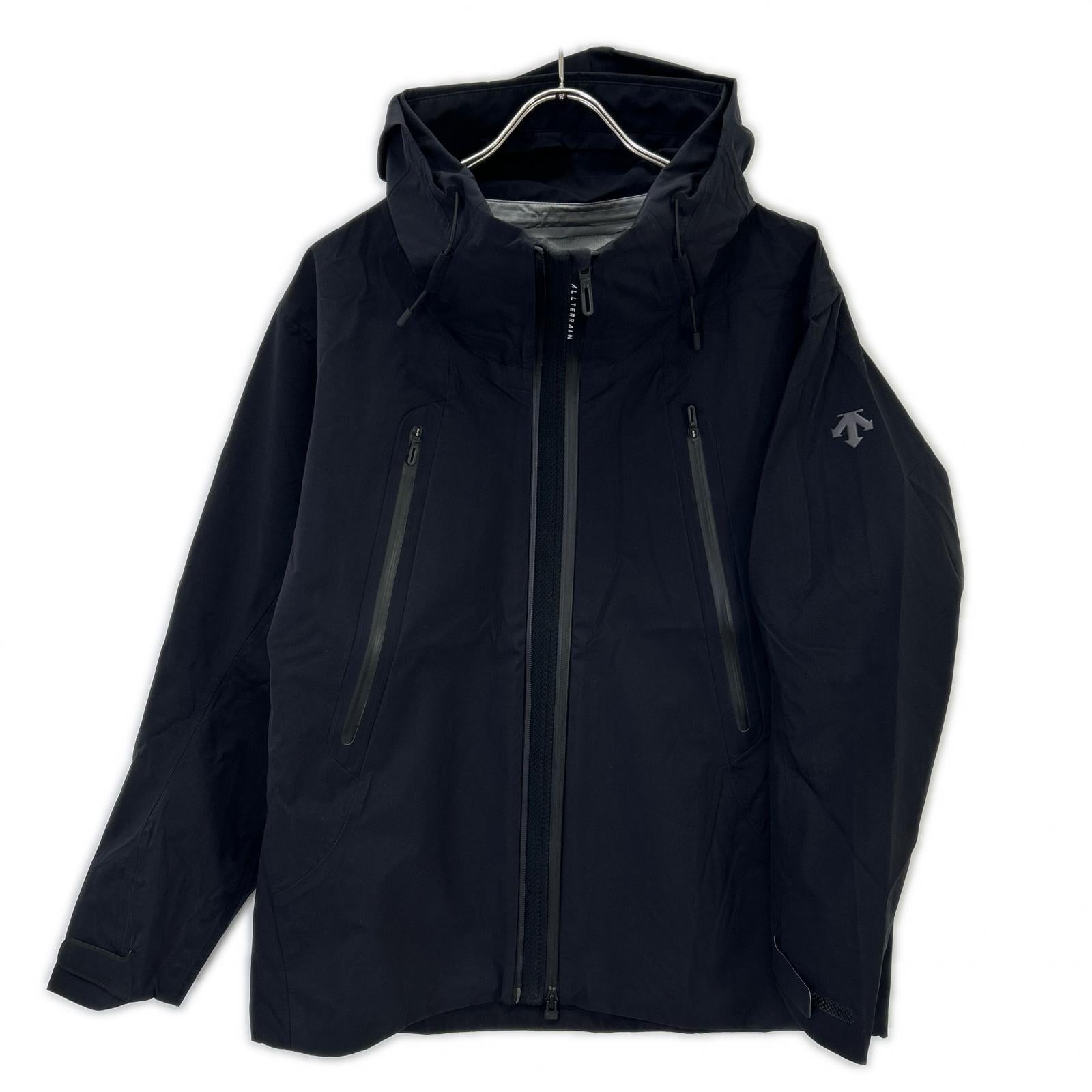 DESCENTE 迪桑特 ALLTERAIN 25FW DU5FWBA2M 黑色硬壳夹克 Creas 夹克