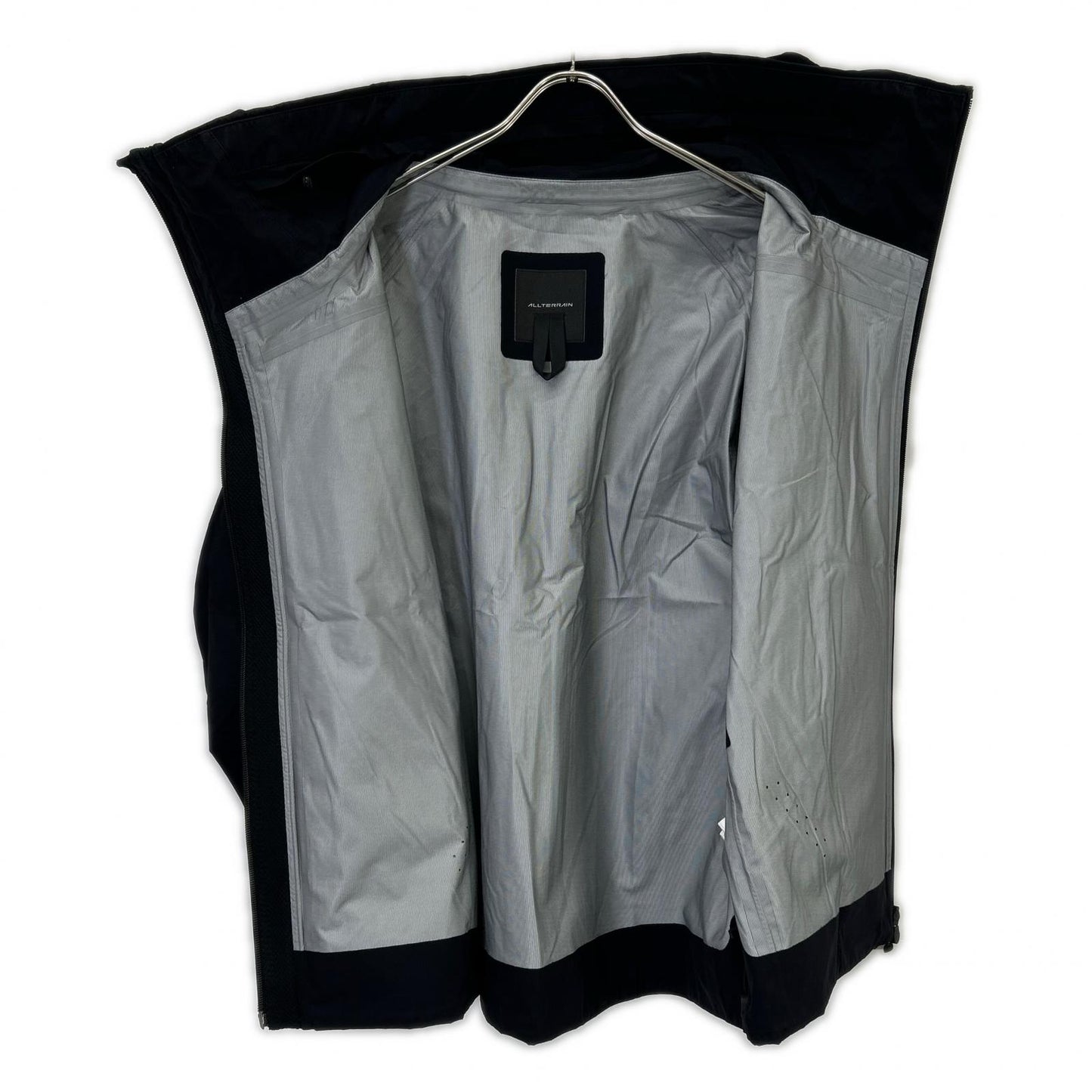 DESCENTE 迪桑特 ALLTERAIN 25FW DU5FWBA2M 黑色硬壳夹克 Creas 夹克