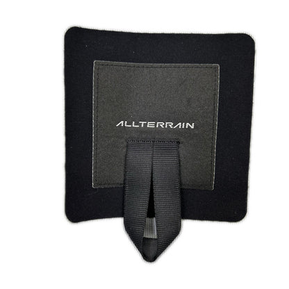 DESCENTE 迪桑特 ALLTERAIN 25FW DU5FWBA2M 黑色硬壳夹克 Creas 夹克