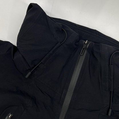 DESCENTE 迪桑特 ALLTERAIN 25FW DU5FWBA2M 黑色硬壳夹克 Creas 夹克