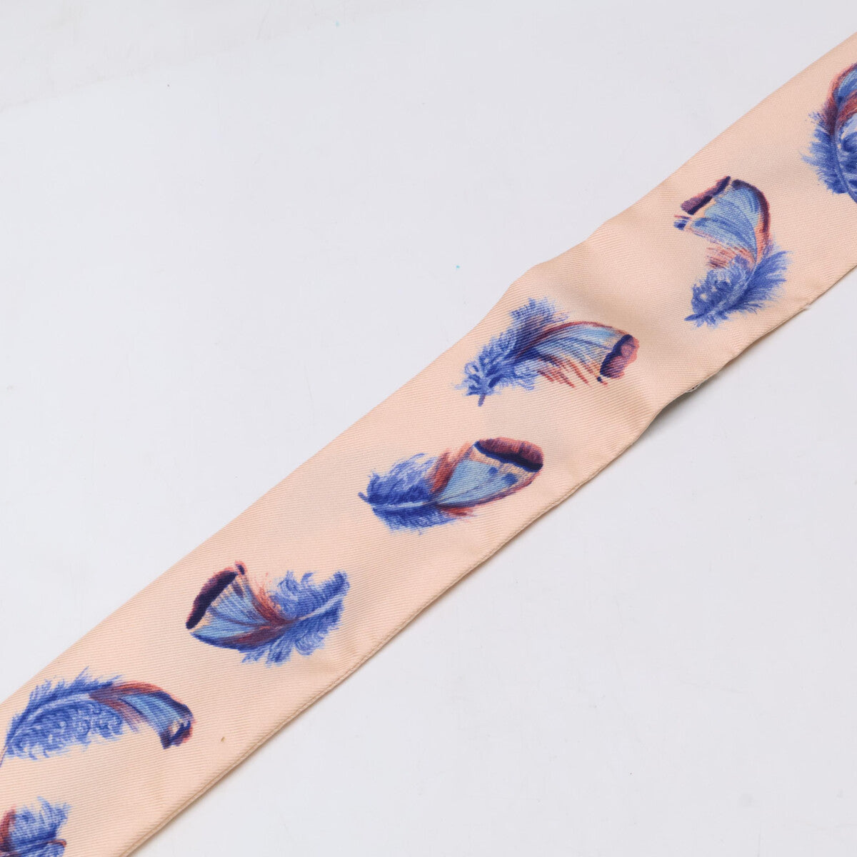 HERMES エルメス 【美品】フェザー シルク ツイリー スカーフ