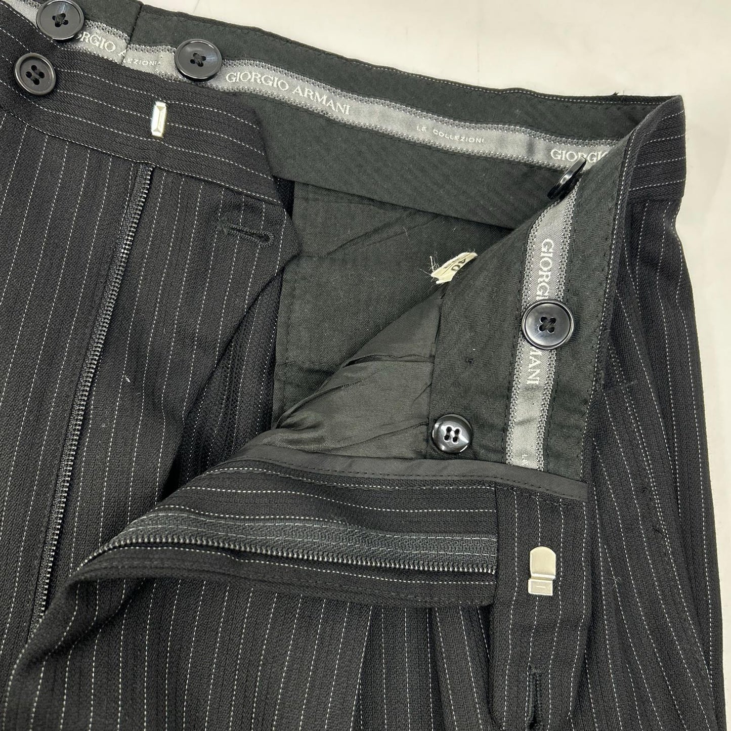 ARMANI COLLEZIONI 阿玛尼西服套装 黑色 4427/2 细条纹 西服套装