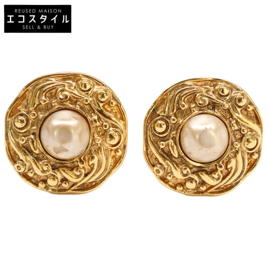 CHANEL 2500 Engraved Faux Pearl Design Earrings