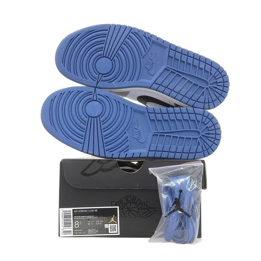 NIKE ナイキ 新品同様 エアジョーダン1 ロー SE トゥルー ブルー スニーカー シューズ メンズ ホワイト/ブルー 26.5cm DM1199-140 シューズ