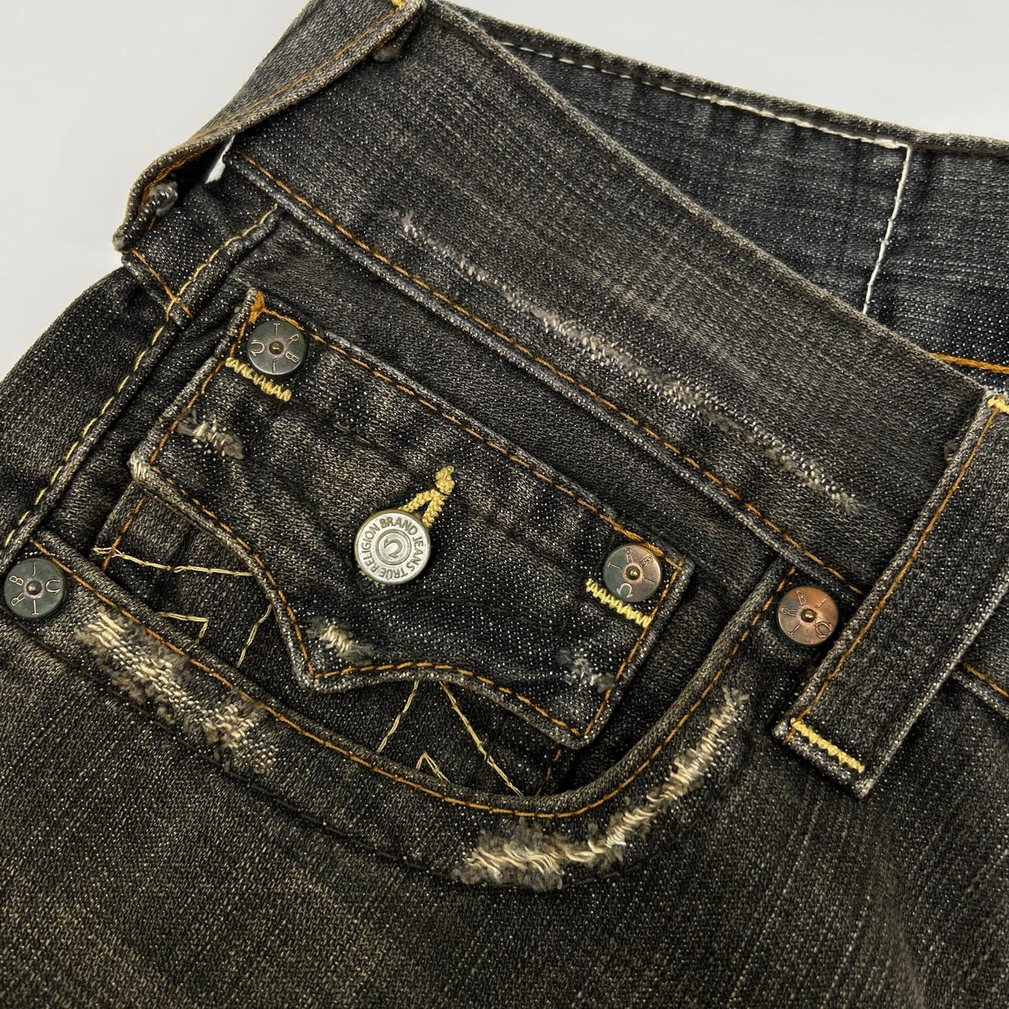 TRUE RELIGION トゥルーレリジョン 32803 TRM504 ブラック JOEY ブーツカット デニムパンツ ボトムス