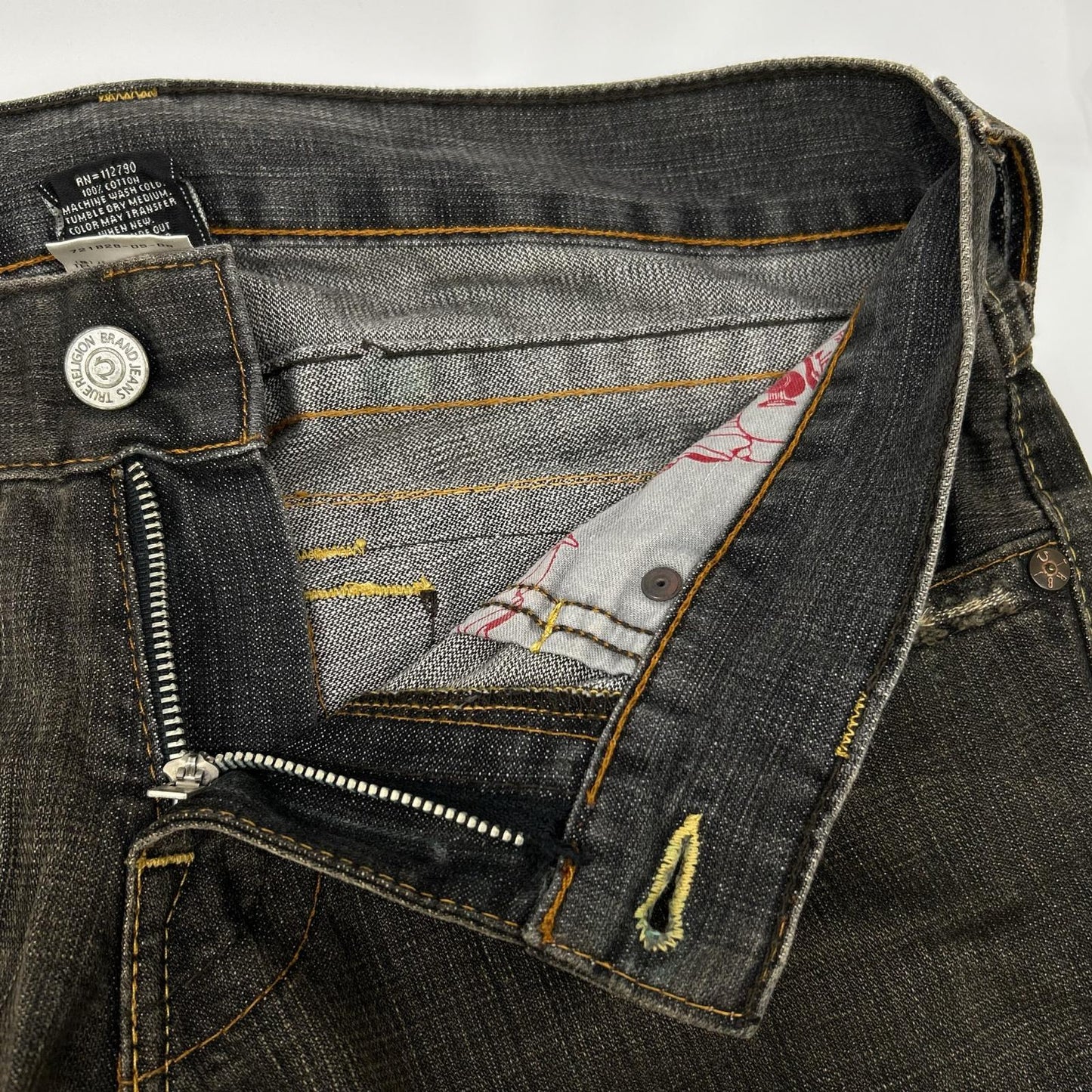 TRUE RELIGION 真实信仰 32803 TRM504 黑色 JOEY 靴型牛仔裤 下装