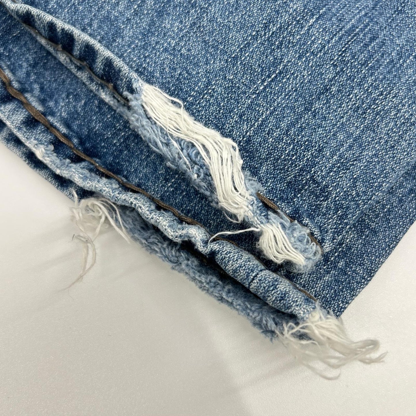 TRUE RELIGION True Religion 603805 24-800A80 BOBBY SUPER T 美国制造 牛仔裤 下装