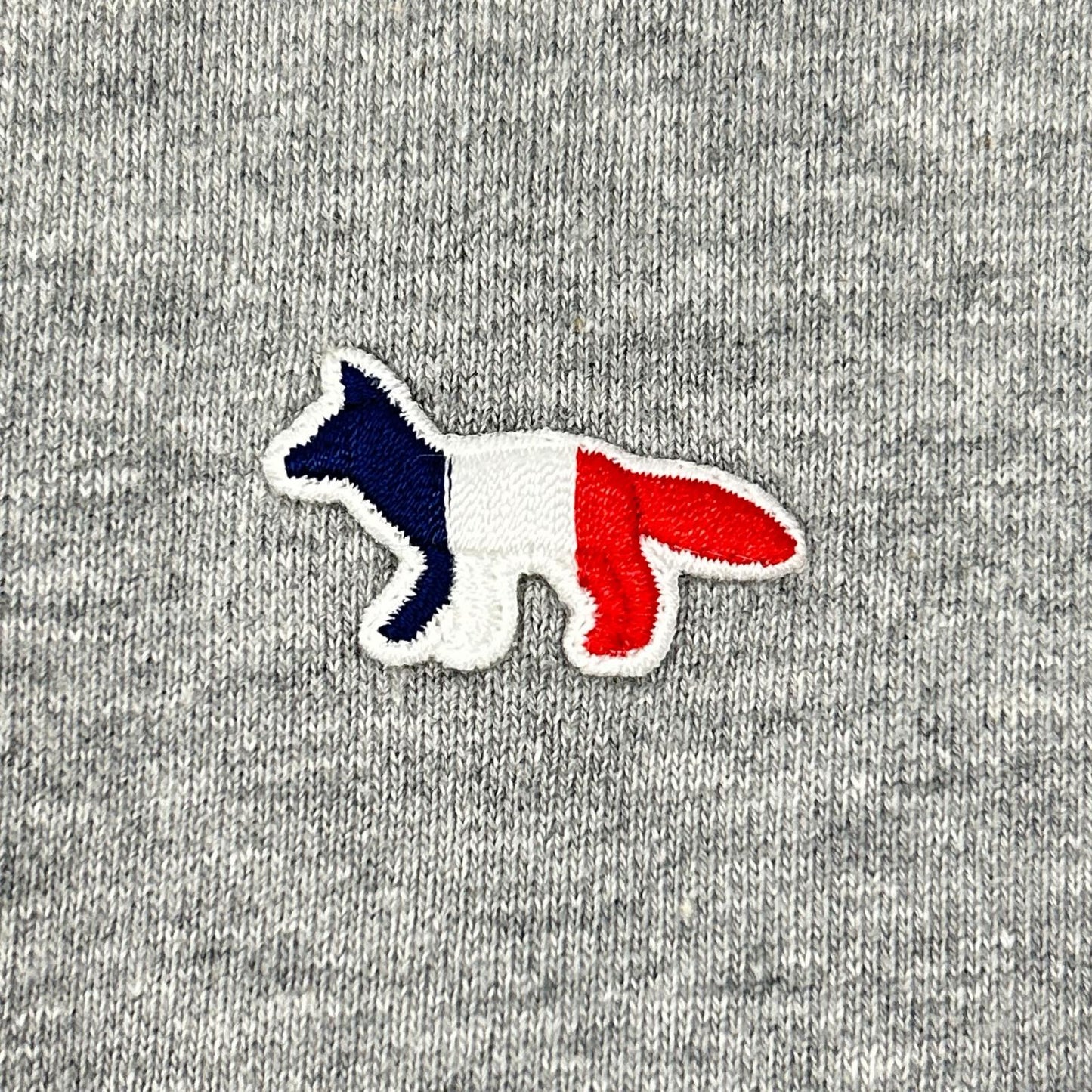 MAISON KITSUNE メゾンキツネ グレー AU00307KM0001 トリコロールフォックス フーディ トップス