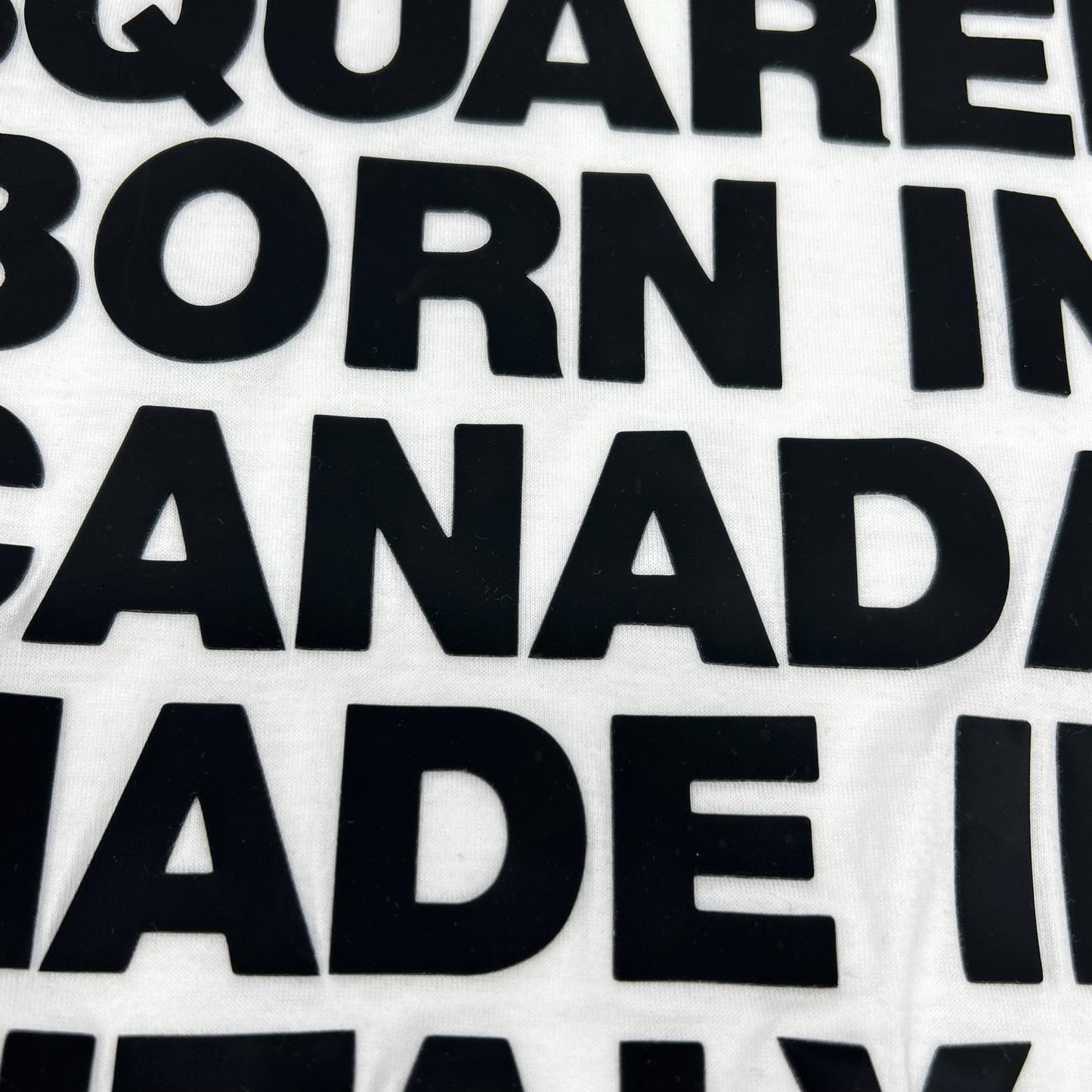 DSQUARED2 ディースクエアード S75GD0023 S22437 ロゴ メッセージ 半袖 Tシャツ トップス