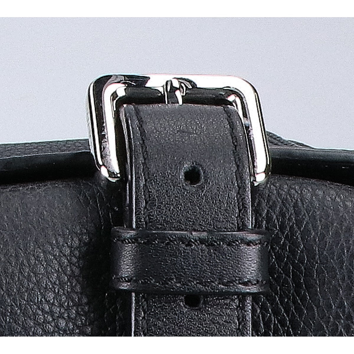 LOEWE ロエベ ミリタリーメッセンジャーバッグXS ソフトグレインカーフ ショルダーバッグ