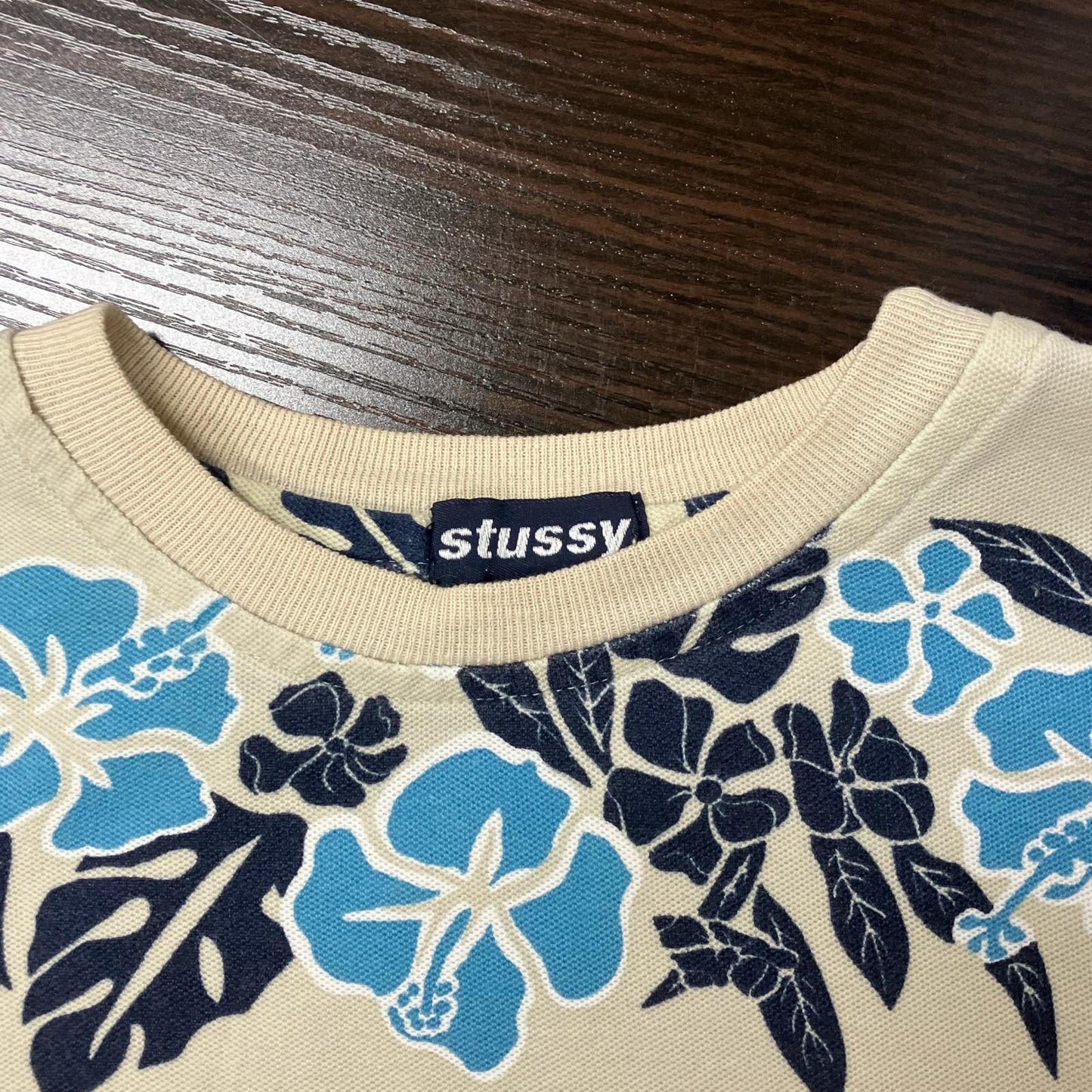 STUSSY ステューシー 90's 紺タグ ブルー×ベージュ ボタニカル ハイビスカス コットン Tシャツ トップス