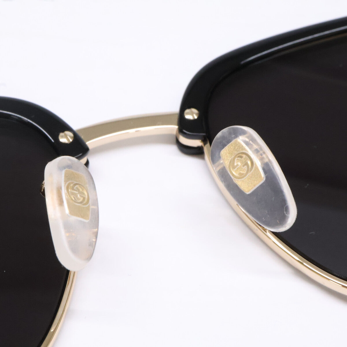 GUCCI グッチ 【美品】GG1499SK 001 ブローライン ウェリントンシェイプ サングラス