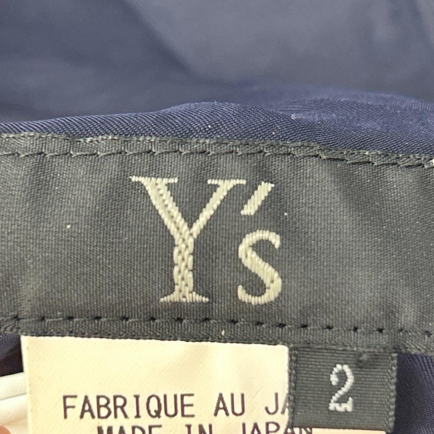 Y's ワイズ YH-P22-828 ネイビー CUPRO ASYMMETRIC PANTS WITH GATHERED WAIST ボトムス