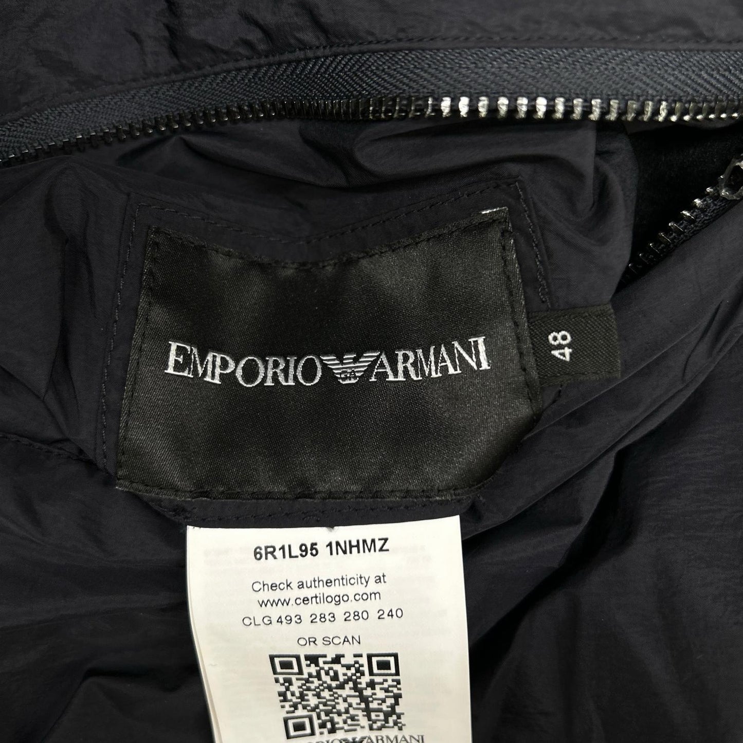 EMPORIO ARMANI エンポリオアルマーニ ブラック ネイビー リバーシブル ダウンコート コート