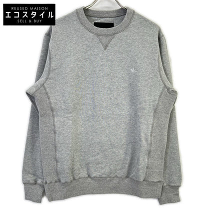 1piu1uguale3 ウノピゥウノウグァーレトレ MRB660 グレー SIC CREW SWEAT トップス