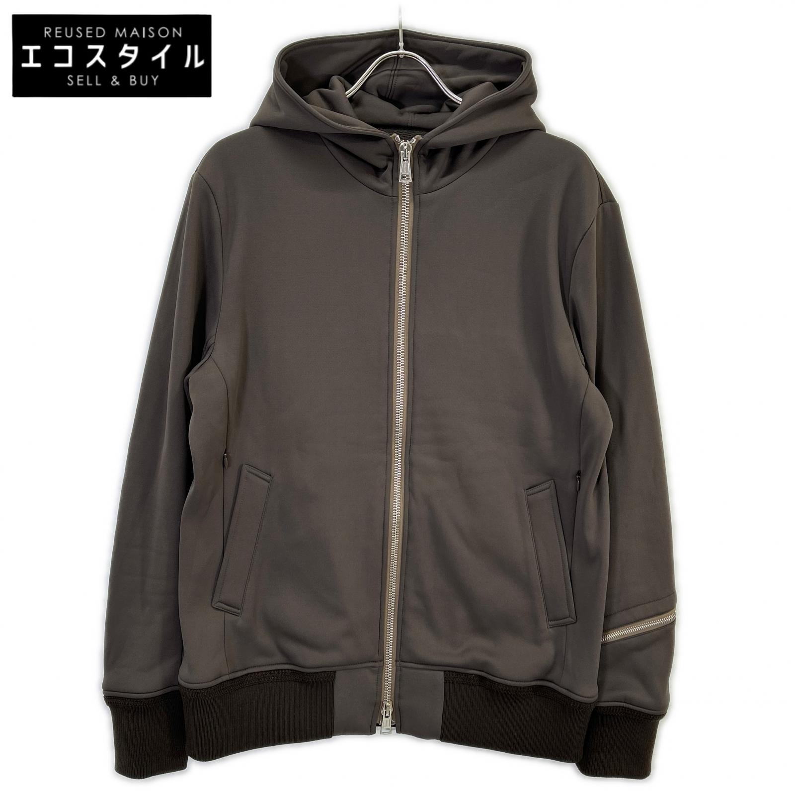 1piu1uguale3 ウノピゥウノウグァーレトレ MRB696 ブラウン TRAVEL ZIP PARKA トップス