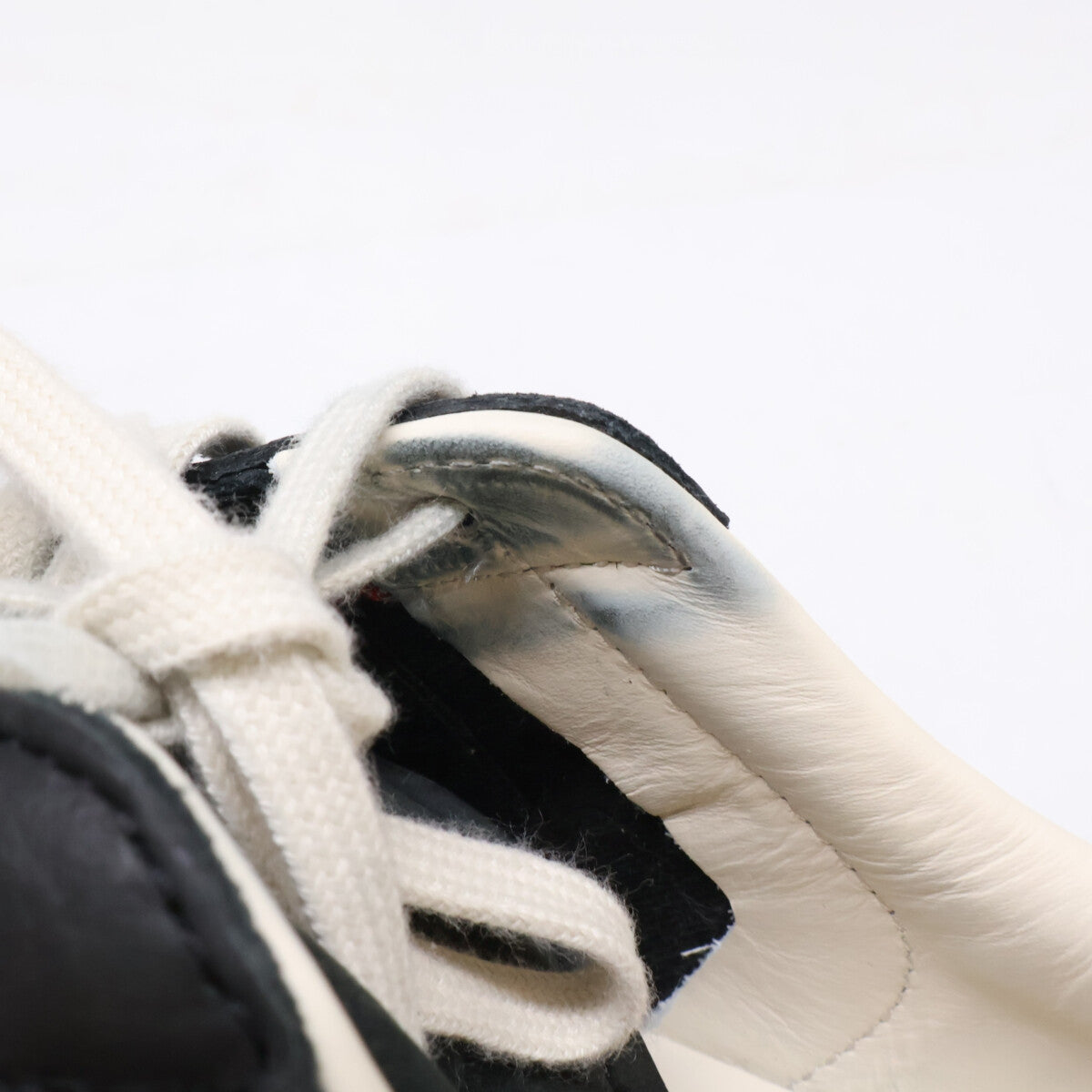 adidas アディダス 【美品】KK3303 BW ARMY Hartcopy CORE スニーカー シューズ