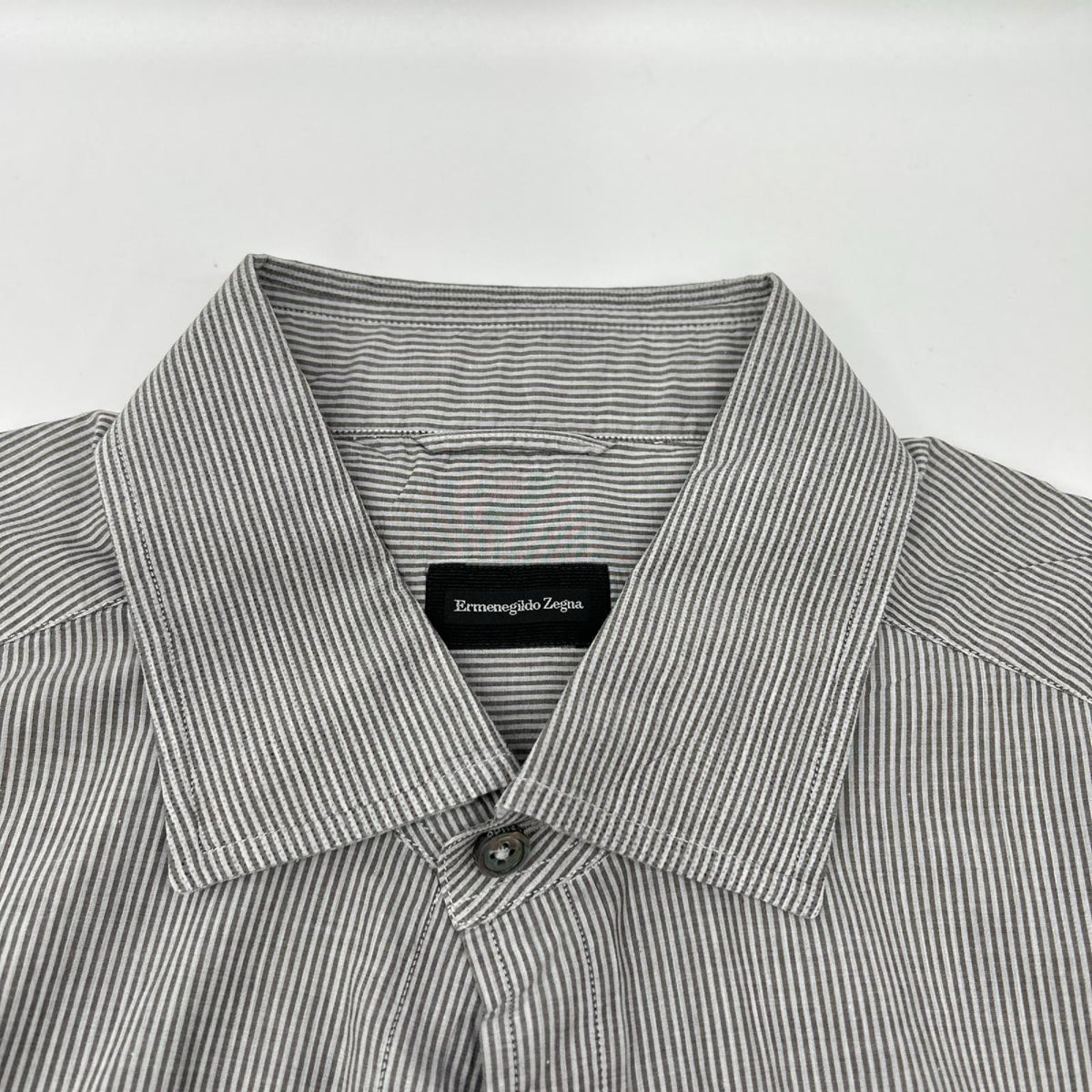 Ermenegildo Zegna エルメネジルドゼニア ブラック ッボーダー 半袖シャツ トップス