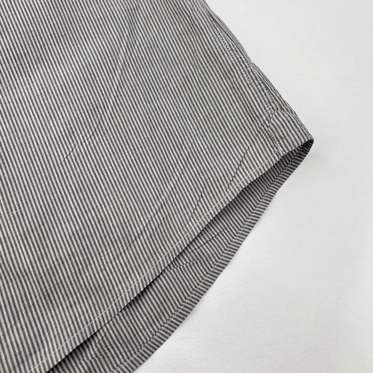 Ermenegildo Zegna エルメネジルドゼニア ブラック ッボーダー 半袖シャツ トップス