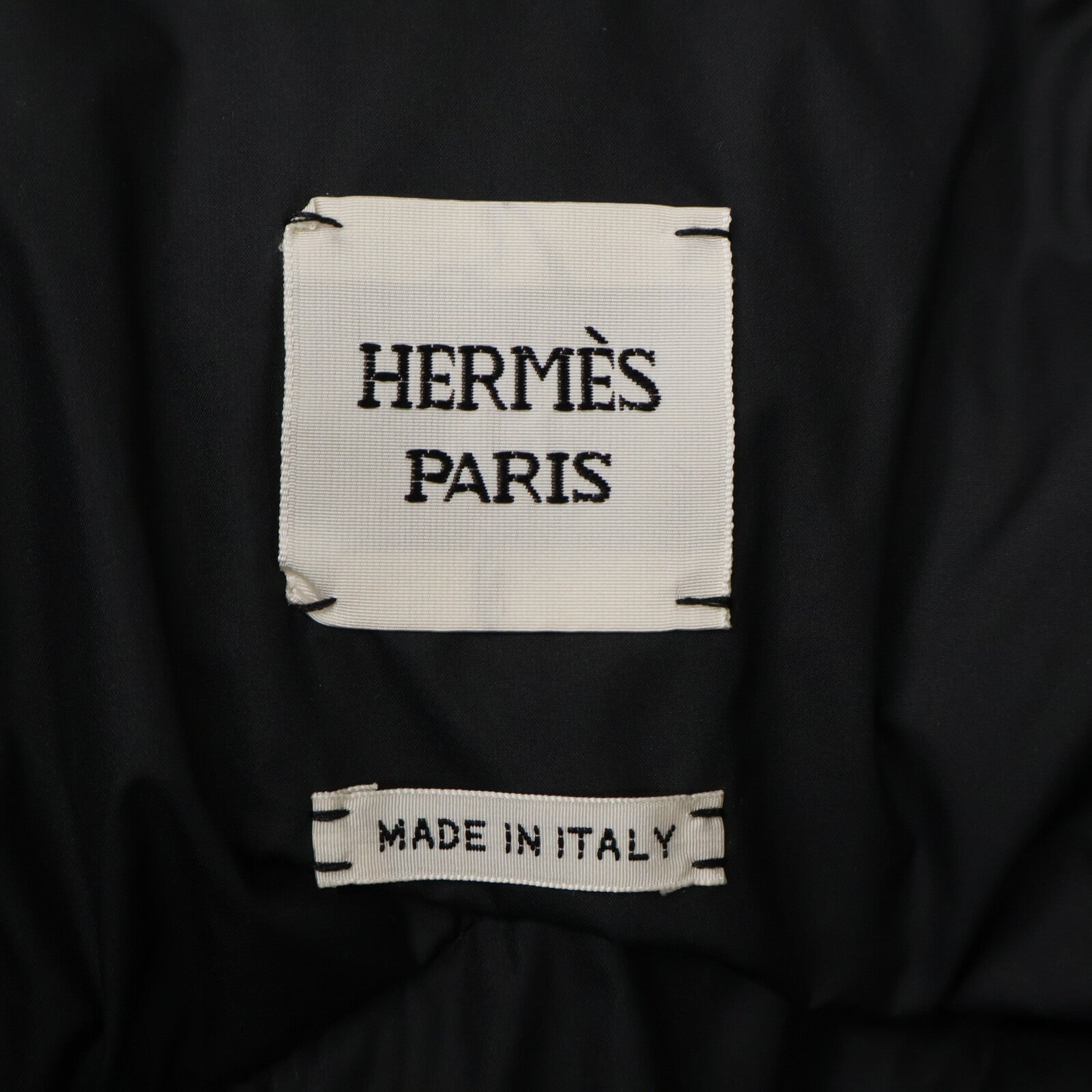 HERMES エルメス 【美品/国内正規/23年製】3H0179DA クルードセル セリエボタン フーディダウン コート