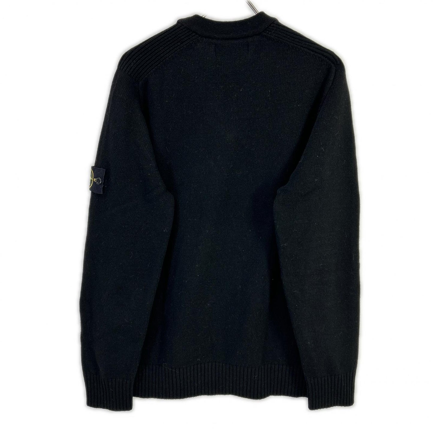STONE ISLAND ストーンアイランド 6915551A3　ブラック ラムウール Vネックニット トップス トップス