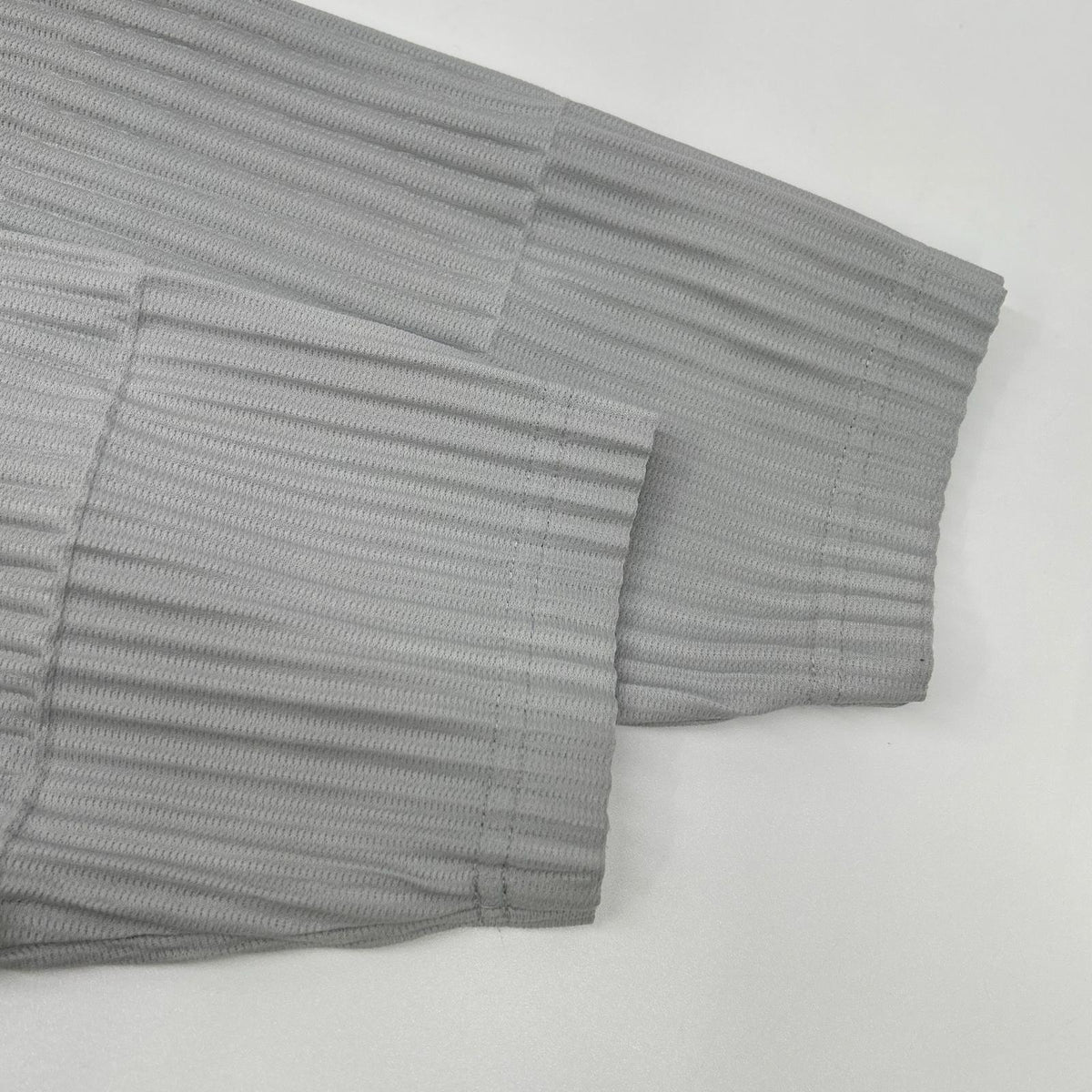 HOMME PLISSE ISSEY MIYAKE オムプリッセ イッセイミヤケ HP41-JK272 24SS ブルー HORIZON PLEATS プルオーバー トップス