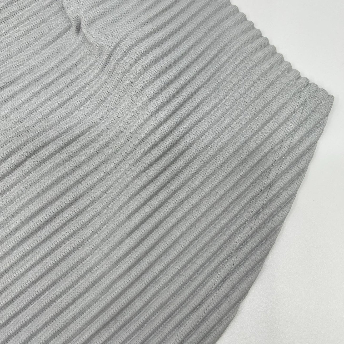 HOMME PLISSE ISSEY MIYAKE オムプリッセ イッセイミヤケ HP41-JK272 24SS ブルー HORIZON PLEATS プルオーバー トップス