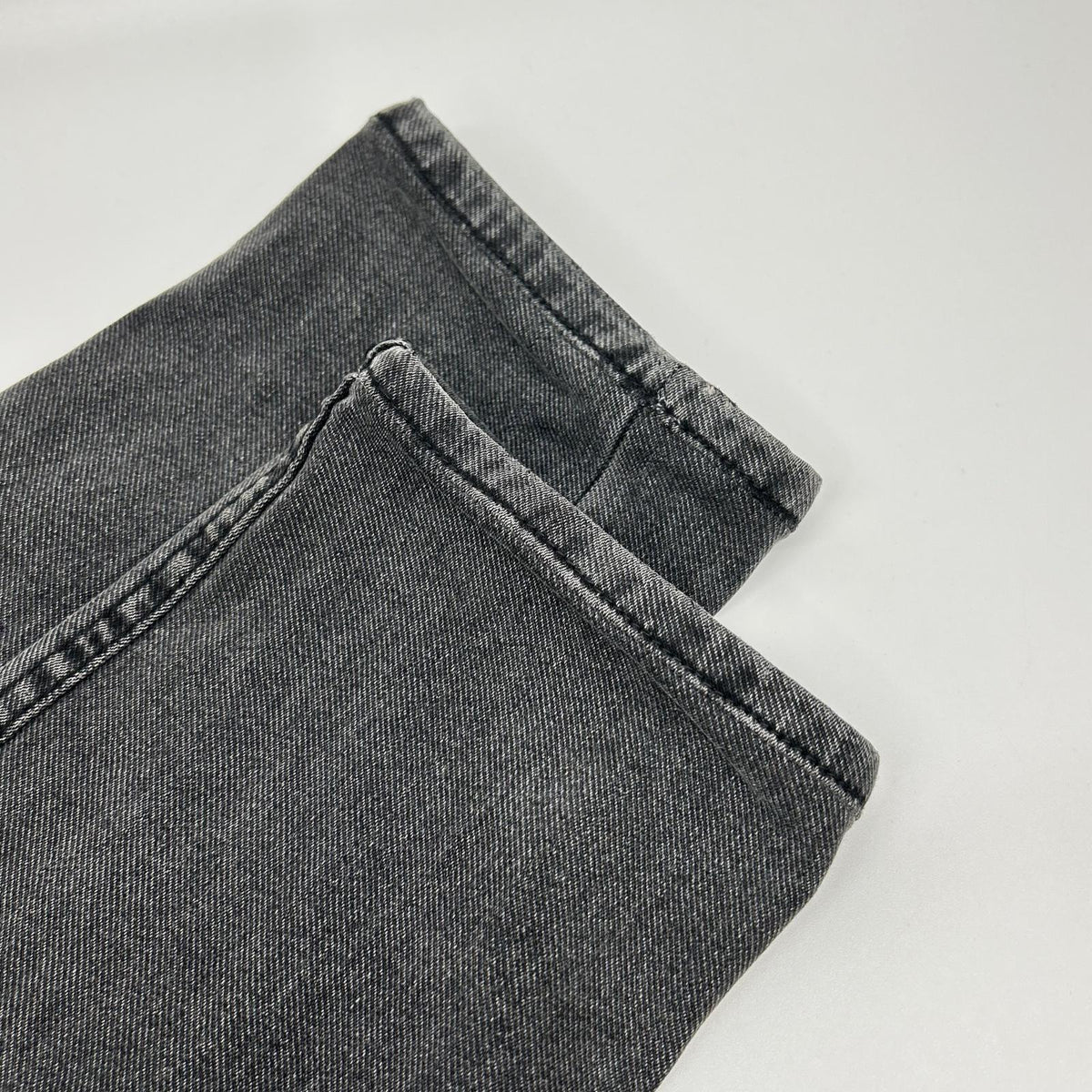 EMPORIOARMANI エンポリオアルマーニ 6D1J75 1DTPZ 23年 ローライズ スリムフィット ストレート デニムパンツ ボトムス