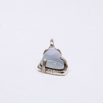 agete アガット 【美品】10244117395 SILVER 0.008 アバロンシェル ムーンストーン ダイヤモンド チャーム