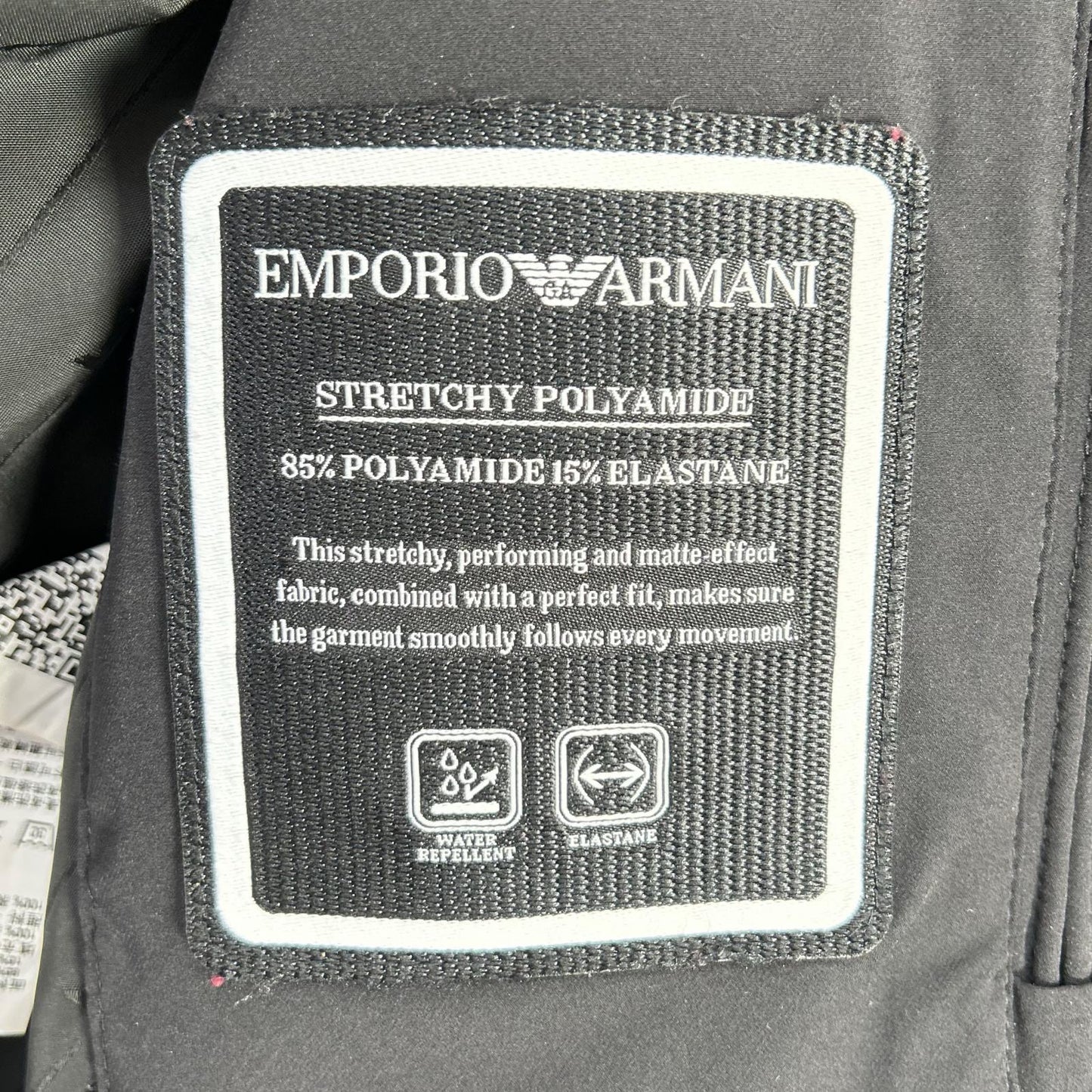 EMPORIOARMANI エンポリオアルマーニ 6L1BH5 1NNIZ 22FW ブラック Logo Hoodie Puffer Jacket ジャケット