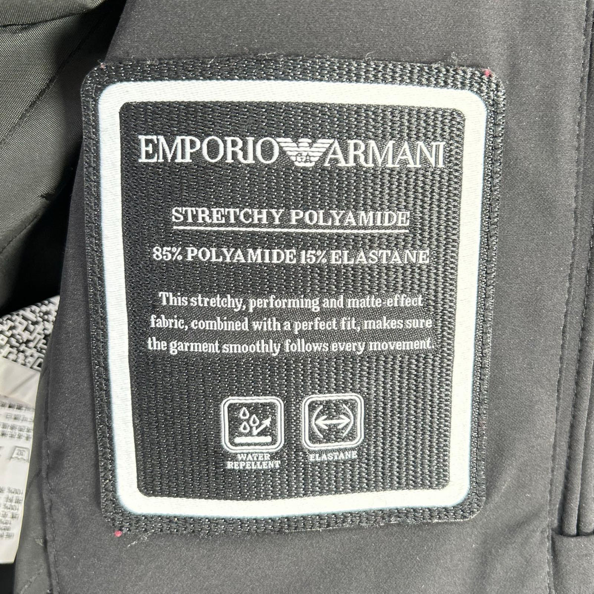 EMPORIOARMANI エンポリオアルマーニ 6L1BH5 1NNIZ 22FW ブラック Logo Hoodie Puffer Jacket ジャケット