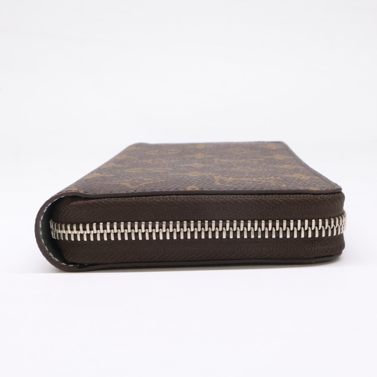 LOUIS VUITTON ルイヴィトン 美品 M27029 モノグラム ジッピー・ウォレット 長財布（小銭入れあり）
