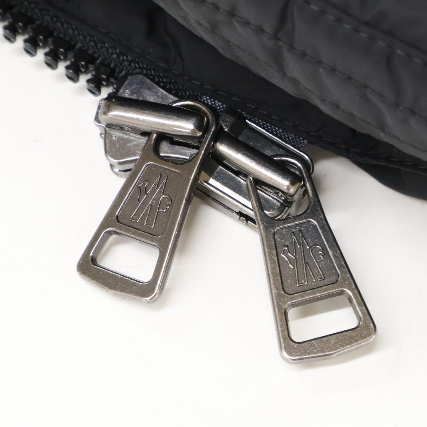 MONCLER モンクレール 【美品】CLUNY ファー/フード付ダウンジャケット ジャケット
