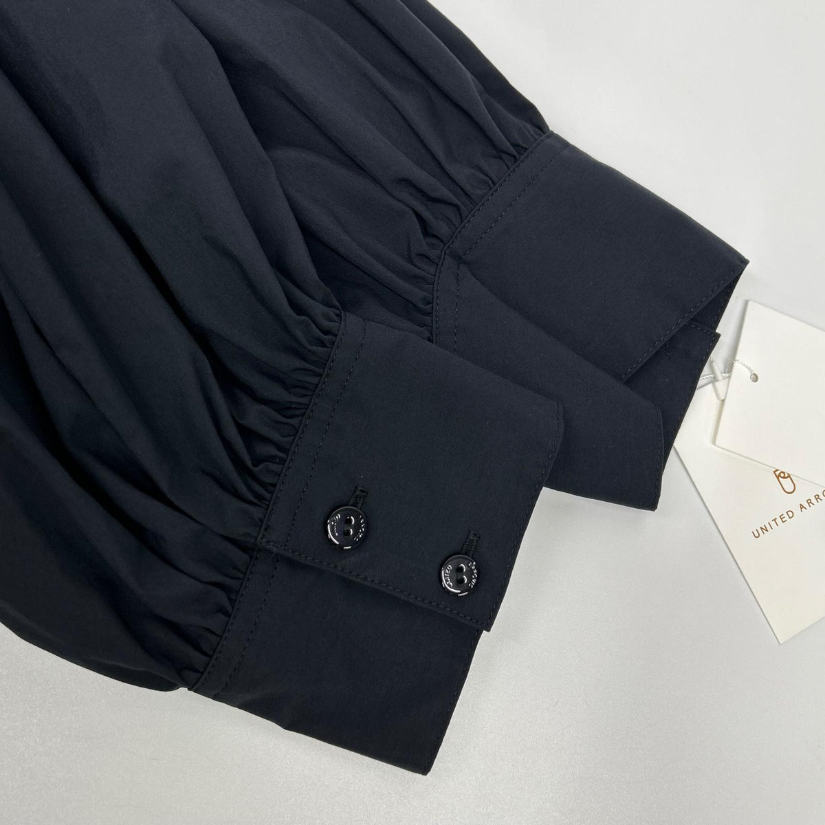 UNITED ARROWS ユナイテッドアローズ ダークネイビー 24年 フラワーモチーフ タックリボンパーツ シャツブラウス トップス