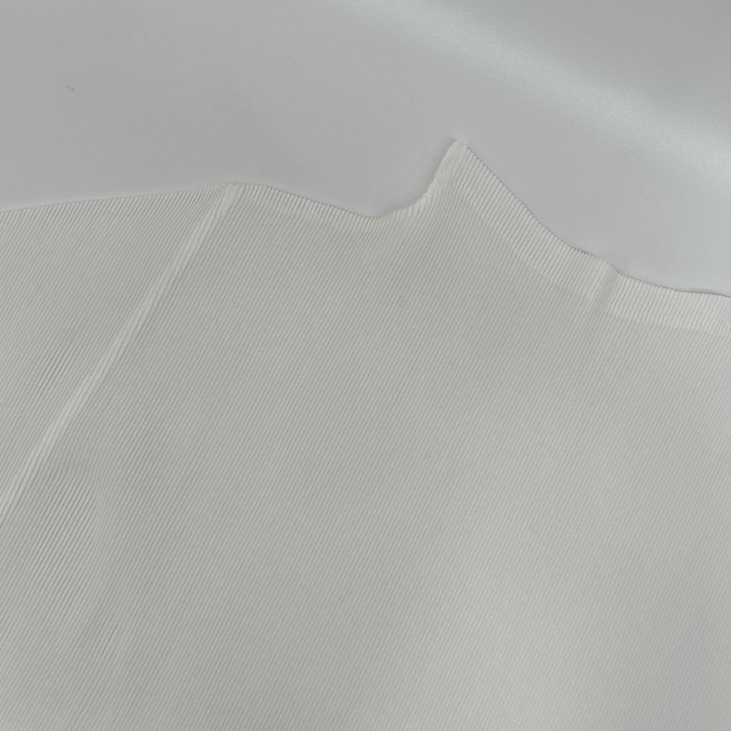 PLEATS PLEASE プリーツプリーズ PP15FK105 ホワイト MIST BASICS プリーツ カットソー トップス