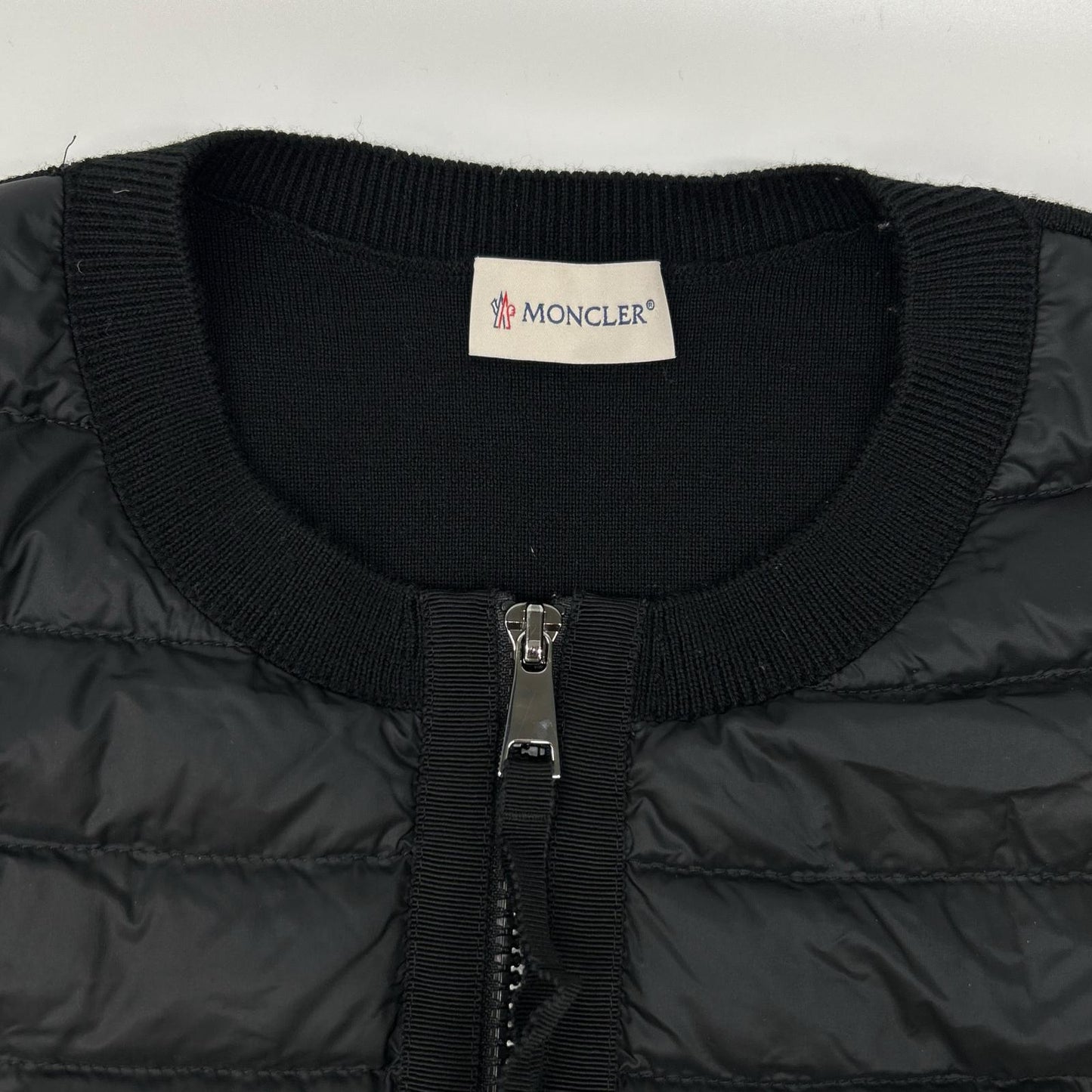 MONCLER モンクレール 【美品/24年製】K20939B51000 CARDIGAN TRICOT ニット/ダウン切替 ノーカラー ジャケット