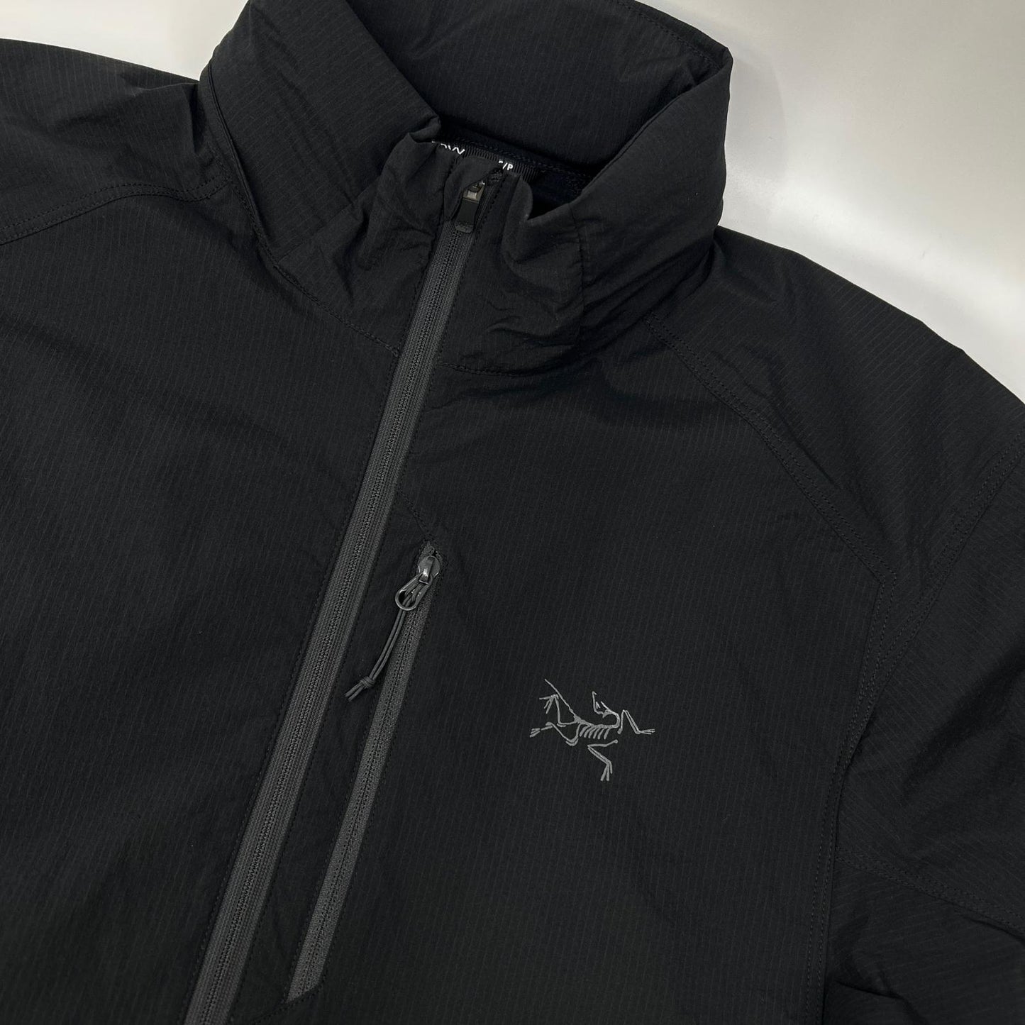 ARC'TERYX アークテリクス 【美品//25年製】X000010285 Ossa Stowhood オッサストウフードジャケット ジャケット