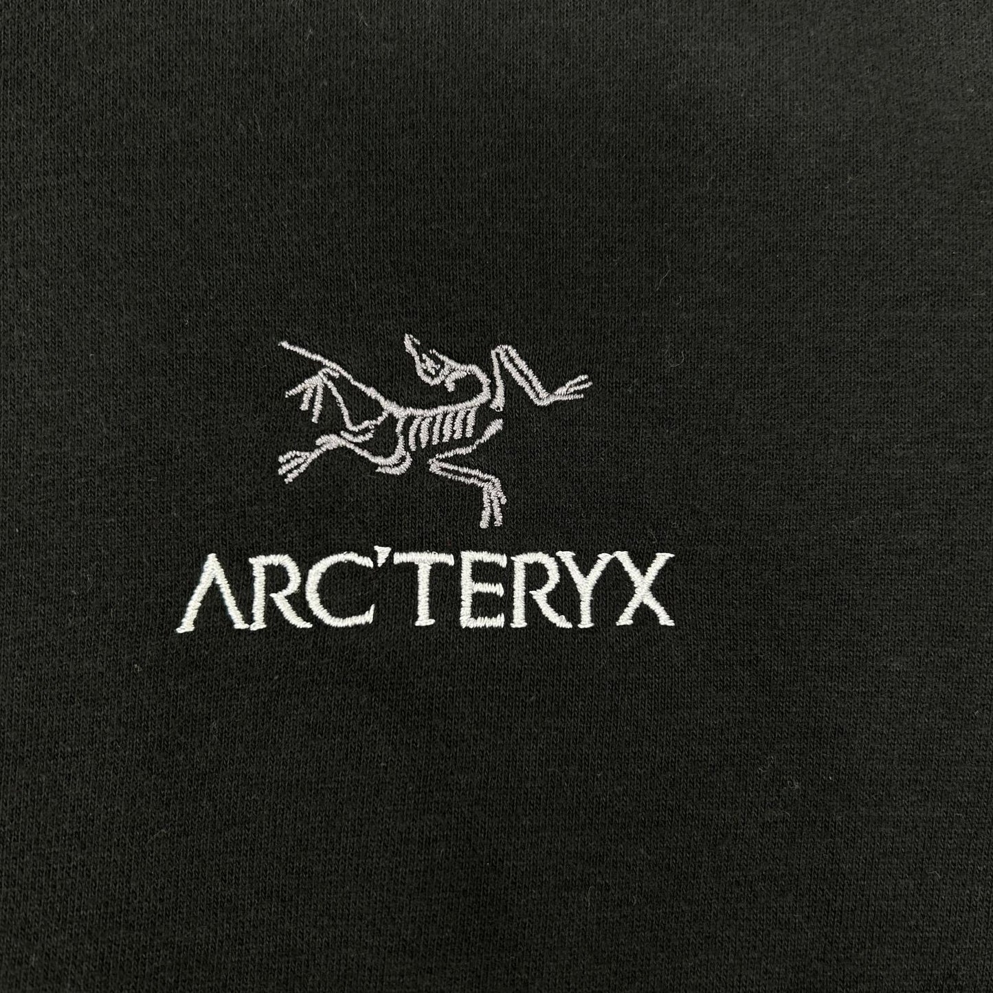 ARC'TERYX アークテリクス 【美品/国内正規/25年製】X000009787 EMBLEM FLEECE CREW クルーネック スウェットシャツ トップス