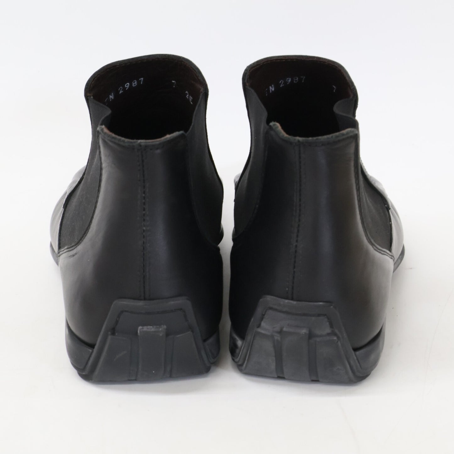 Salvatore Ferragamo [Excellent condition] Leather Moccasin-Design Chelsea Boots Shoes