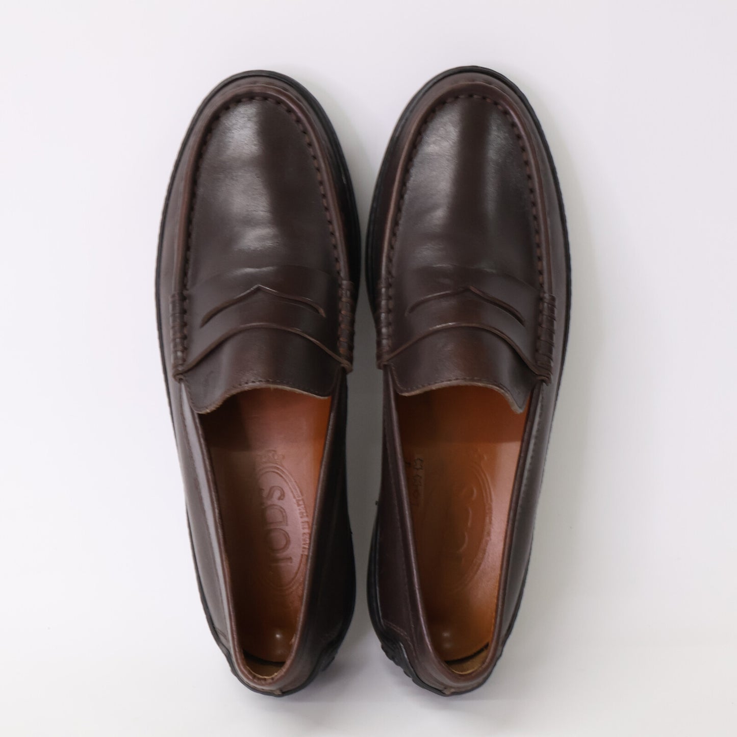TOD'S トッズ レザー ドライビング ペニーローファー シューズ