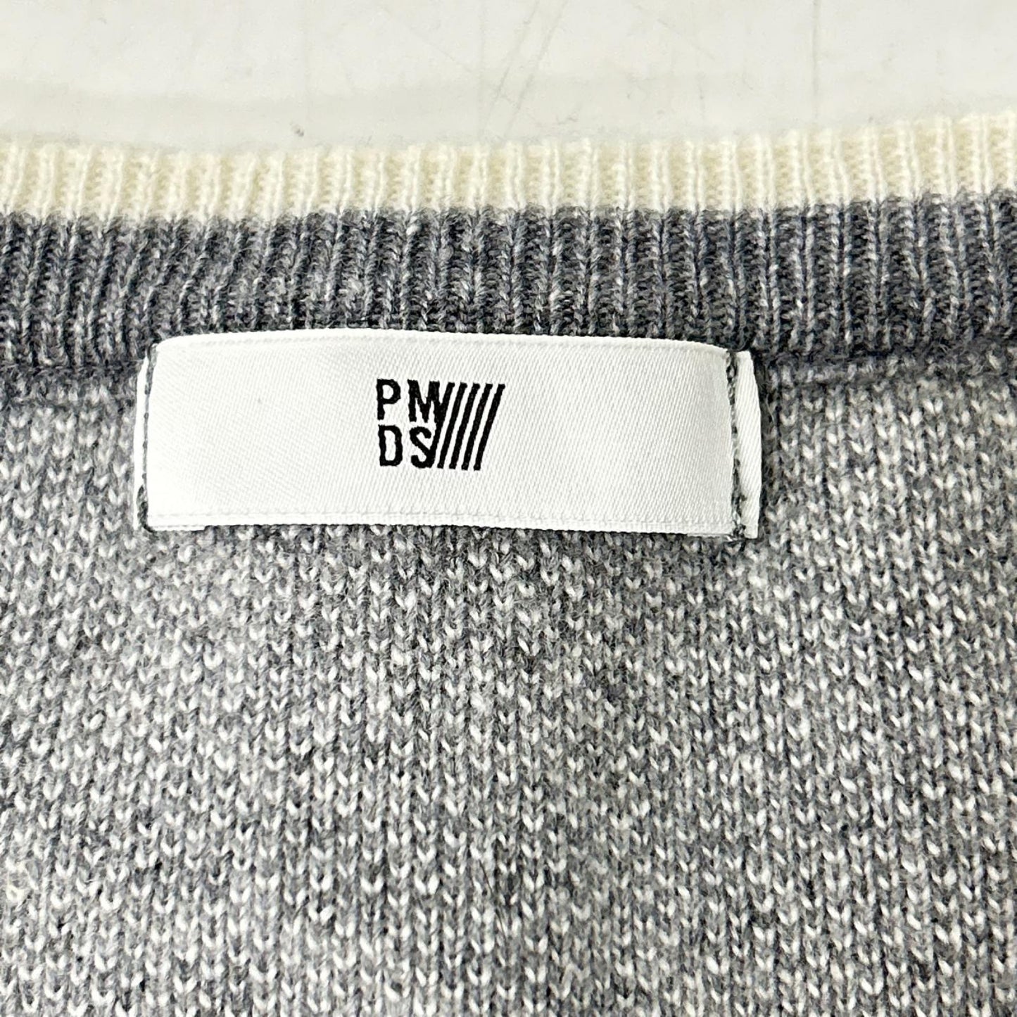 P.M.D.S.(PREMIUM MOOD DENIM SUPERIOR) ピーエムディーエス グレー カシミヤ混 クルーネックセーター トップス