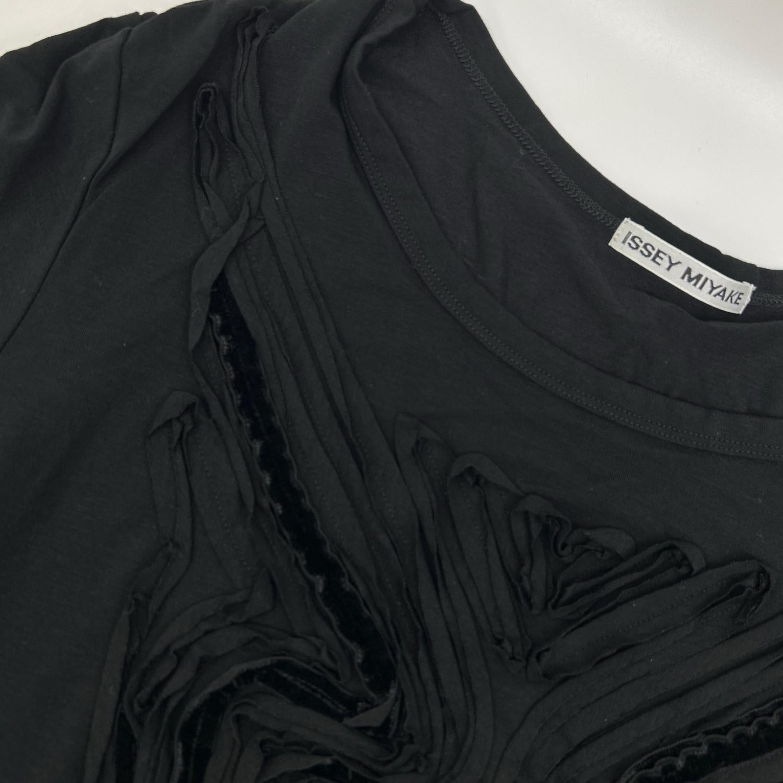ISSEY MIYAKE イッセイミヤケ IM61JK003 ブラック ベロア フリルデザイン 半袖カットソー トップス