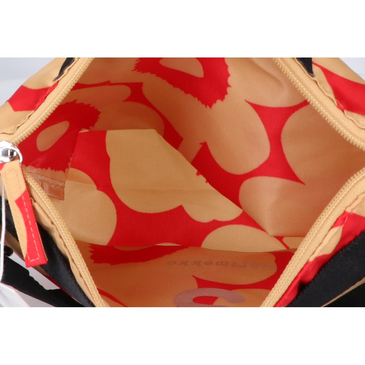 marimekko マリメッコ 【新品同様】094743 NEAT CROSSBODY UNIKKO S ウニッコ ショルダーバッグ