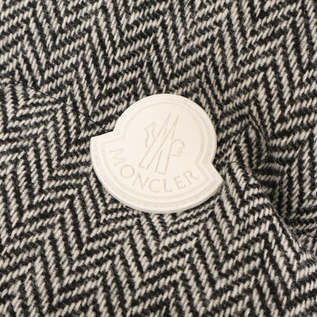 MONCLER モンクレール 【美品】BAKI ヘリンボーン ウール/ナイロン切替 フード付ダウン ベスト