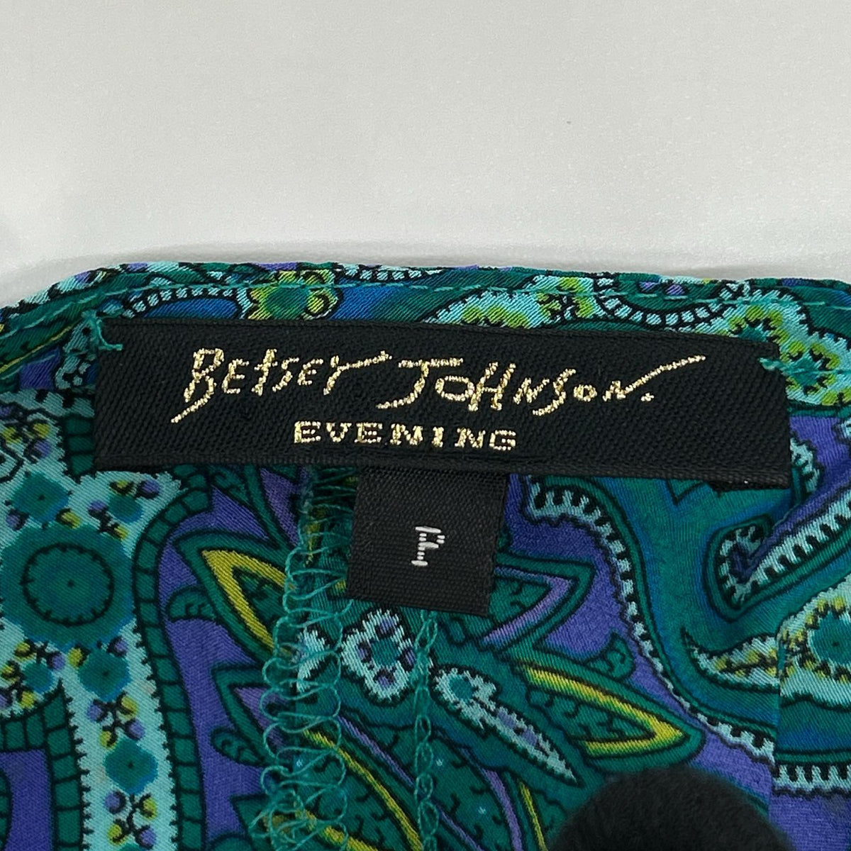 BETSEY JOHNSON ベッツィージョンソン グリーン ペイズリー シルク ビジュー付き キャミソールワンピース ワンピース