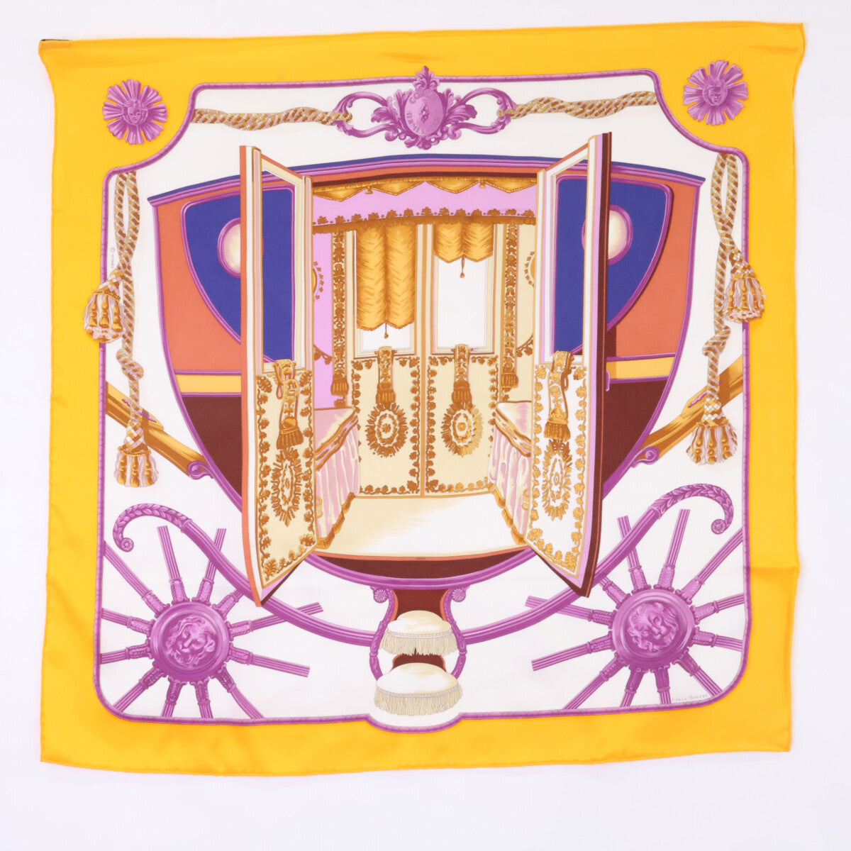 HERMES エルメス 【新品同様】Les Tambours レ・タンブール タンブールの太鼓 シルク スカーフ
