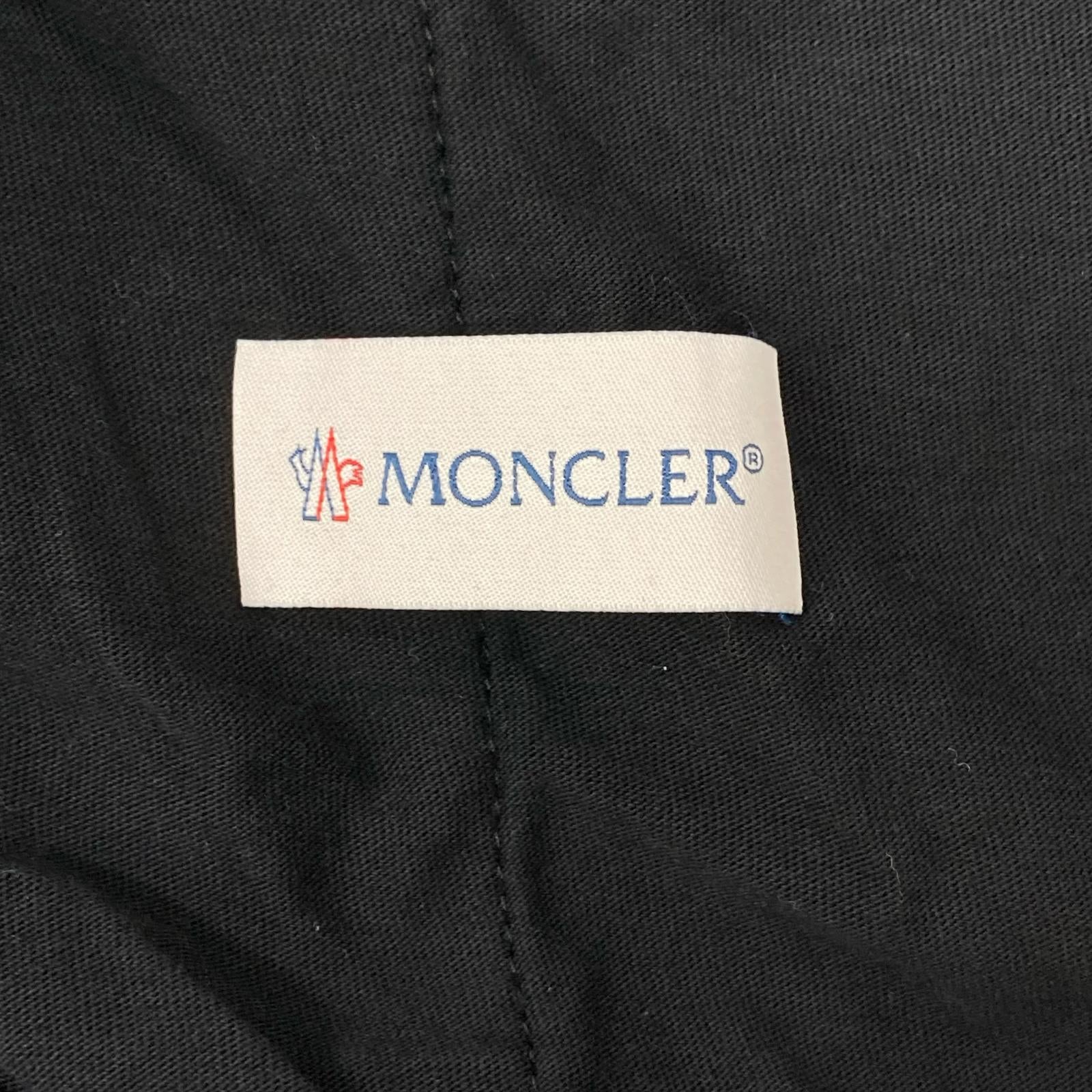 MONCLER モンクレール 22年 ブラック PANTALONE CORTO ハーフパンツ ボトムス