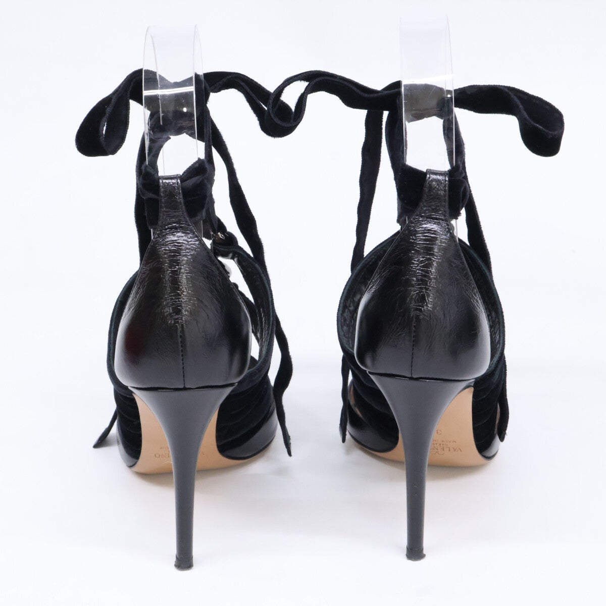 Valentino Garavani Valentino Garavani NW1S0C98 Chain Velvet Lace-Up Heeled Pumps Shoes