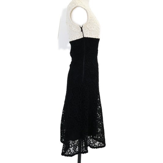 Christian Dior クリスチャンディオール 【美品/国内正規】5C24648DM528 フラワーレース Vネック ノースリーブ ワンピース